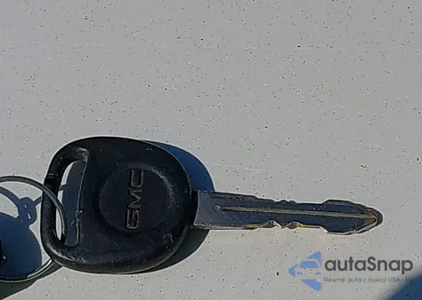 2003 GMC Sierra 2500Hd Slt from USA, damaged, VIN 1GTHK23193F136772